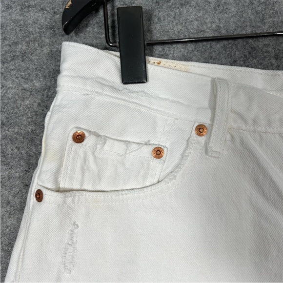 LEVIS 501 Shorts Size W29 Womens White Cotton Denim Button Up Summer Bottoms - Picture 3 of 12
